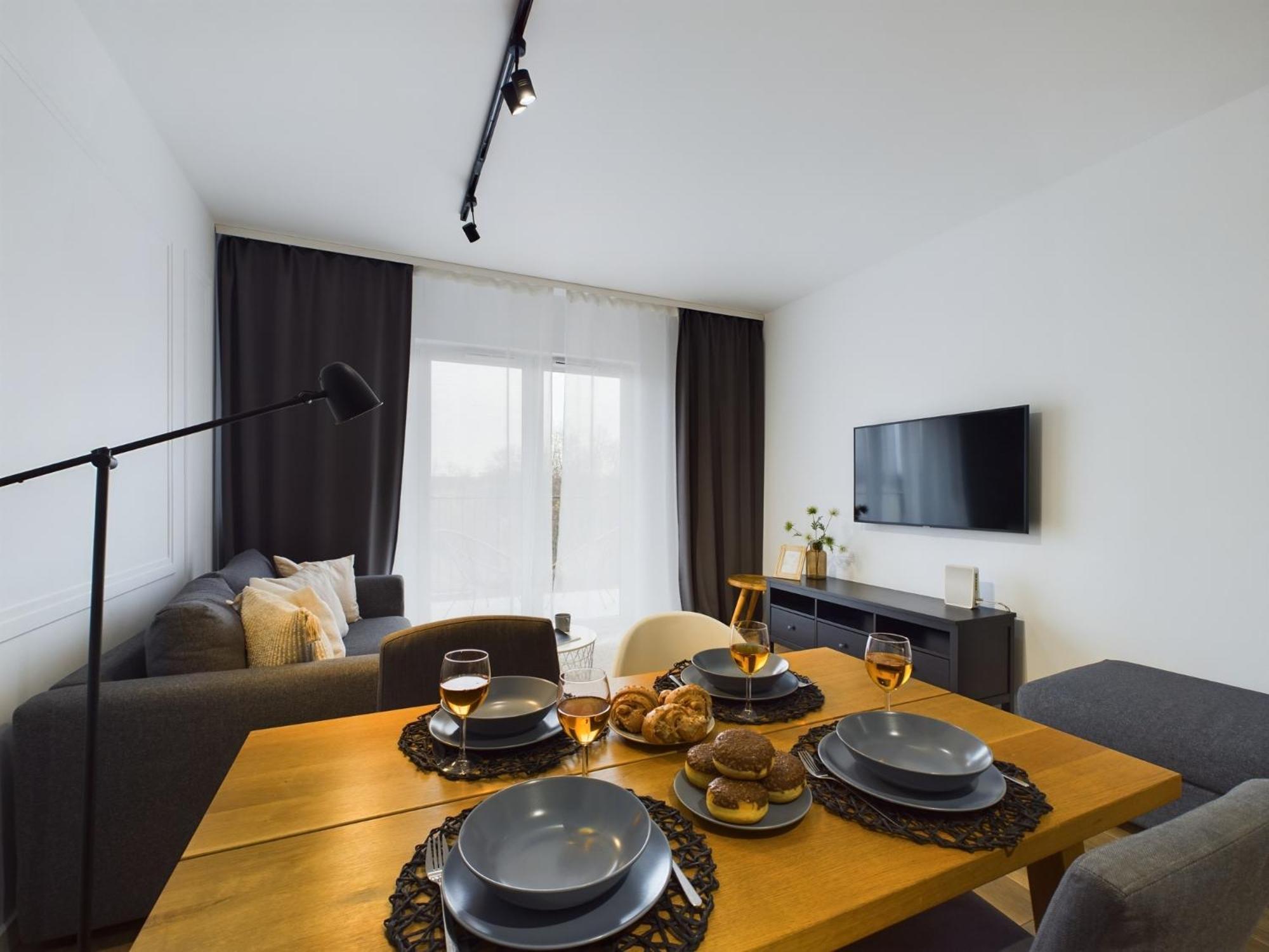 Apartments Go Rakowicka By Noclegi Renters كراكوفيا المظهر الخارجي الصورة