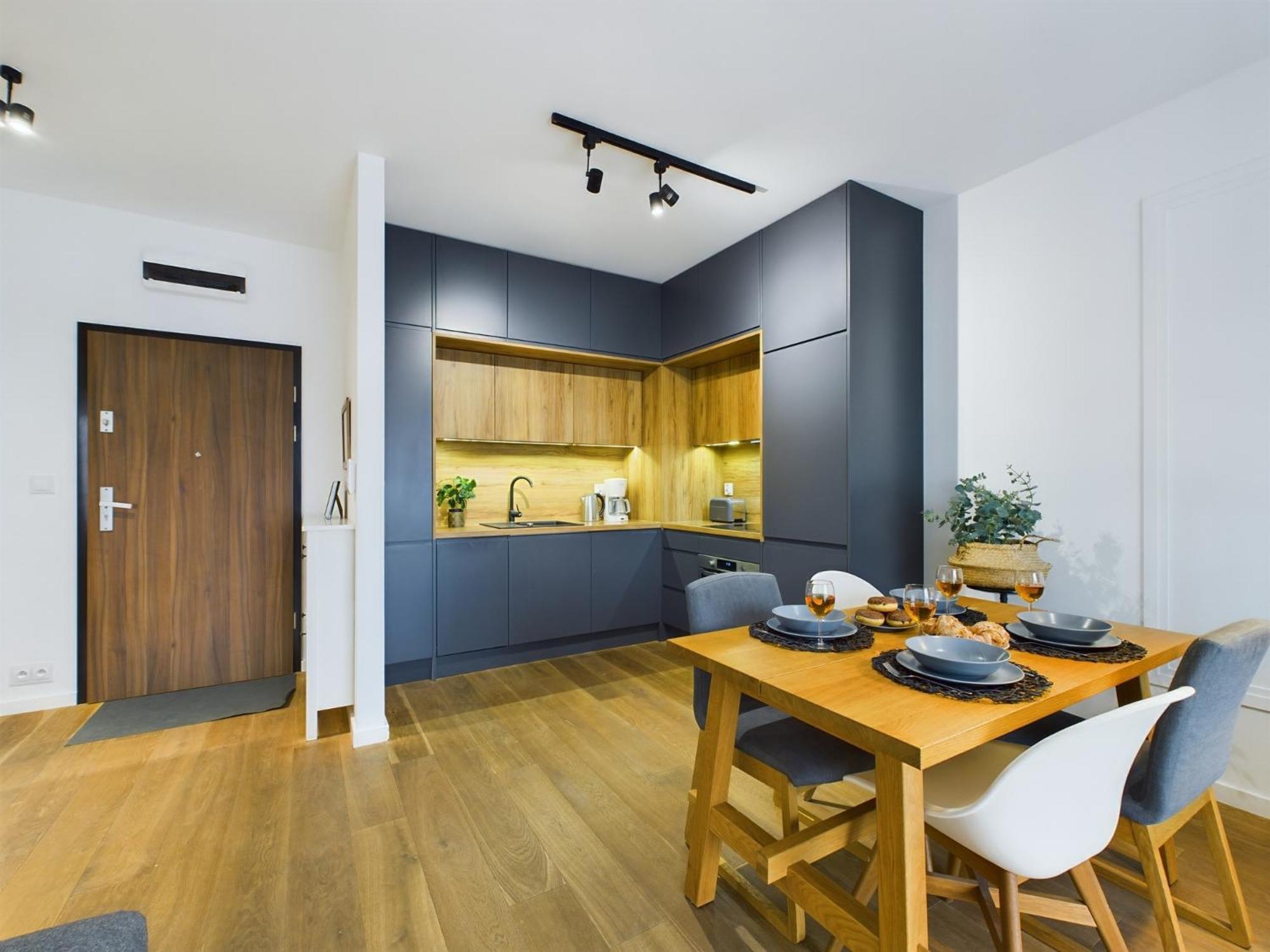 Apartments Go Rakowicka By Noclegi Renters كراكوفيا المظهر الخارجي الصورة