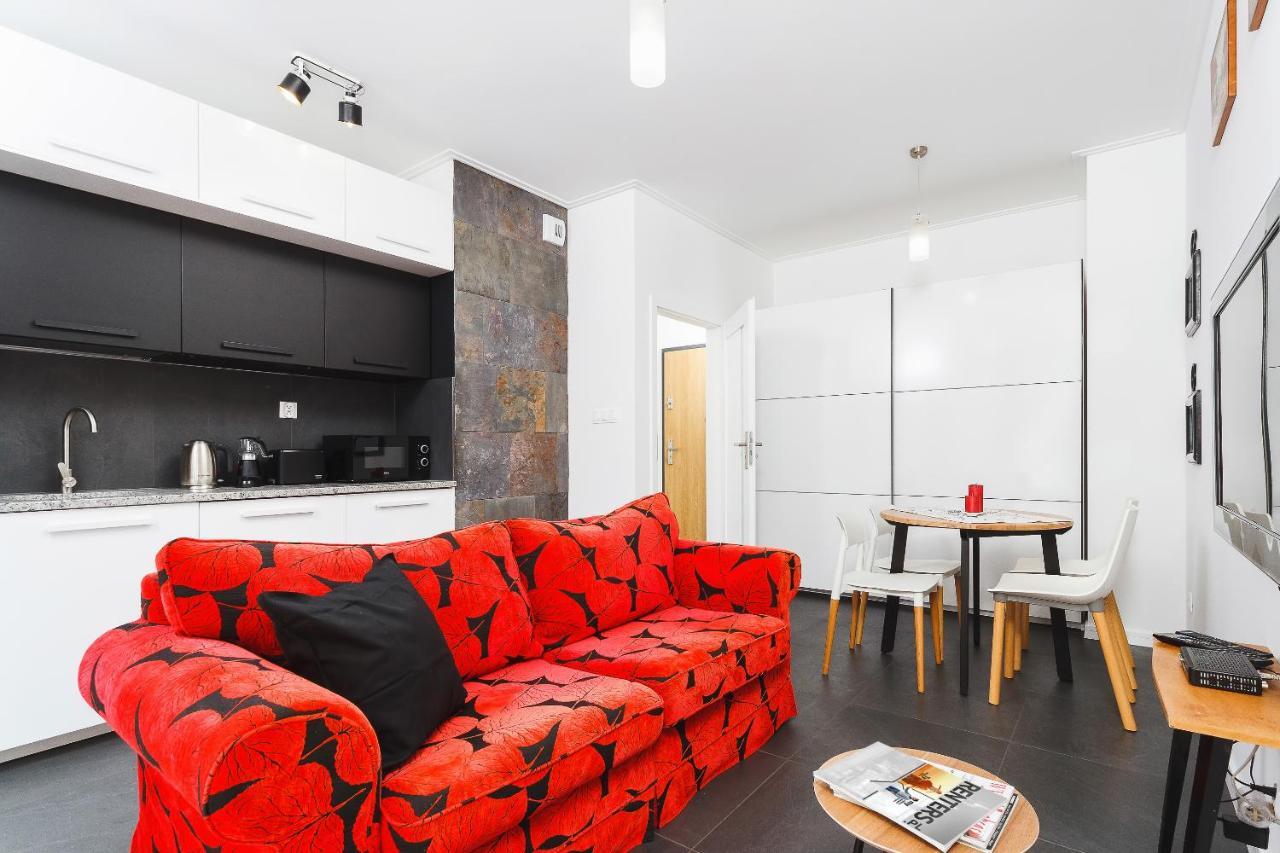 Apartments Go Rakowicka By Noclegi Renters كراكوفيا المظهر الخارجي الصورة