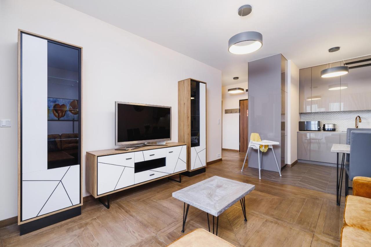 Apartments Go Rakowicka By Noclegi Renters كراكوفيا المظهر الخارجي الصورة