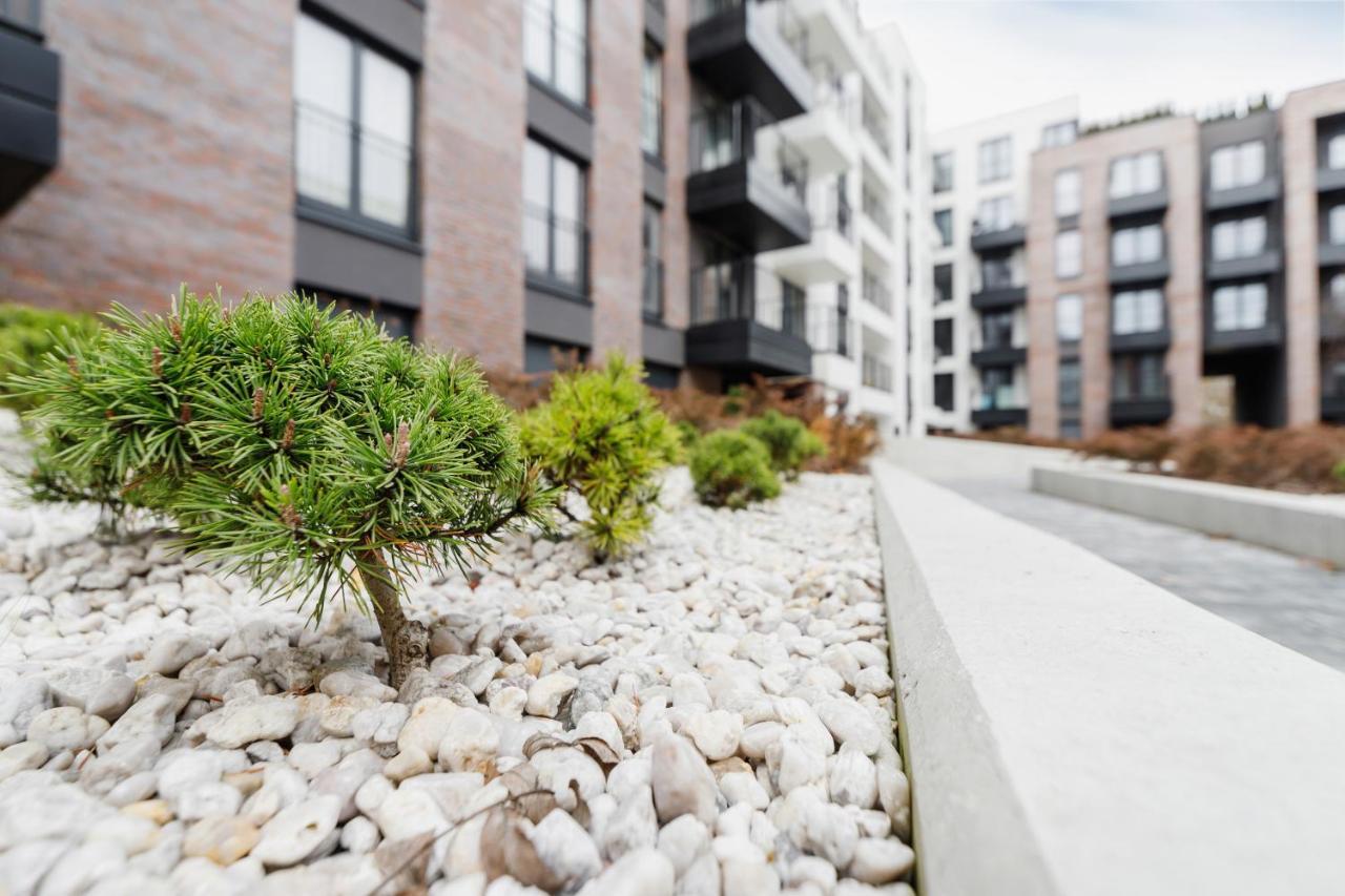 Apartments Go Rakowicka By Noclegi Renters كراكوفيا المظهر الخارجي الصورة